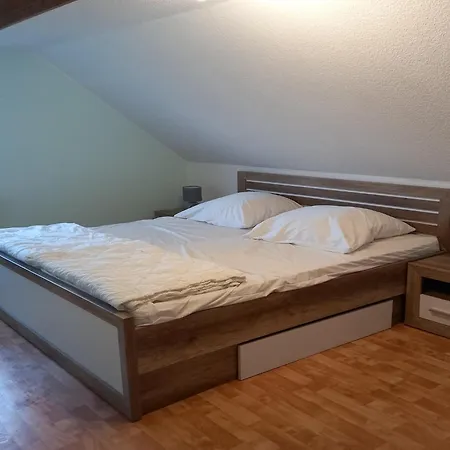 Апартаменты Grosse In Mit Terrasse, Cleaning Included